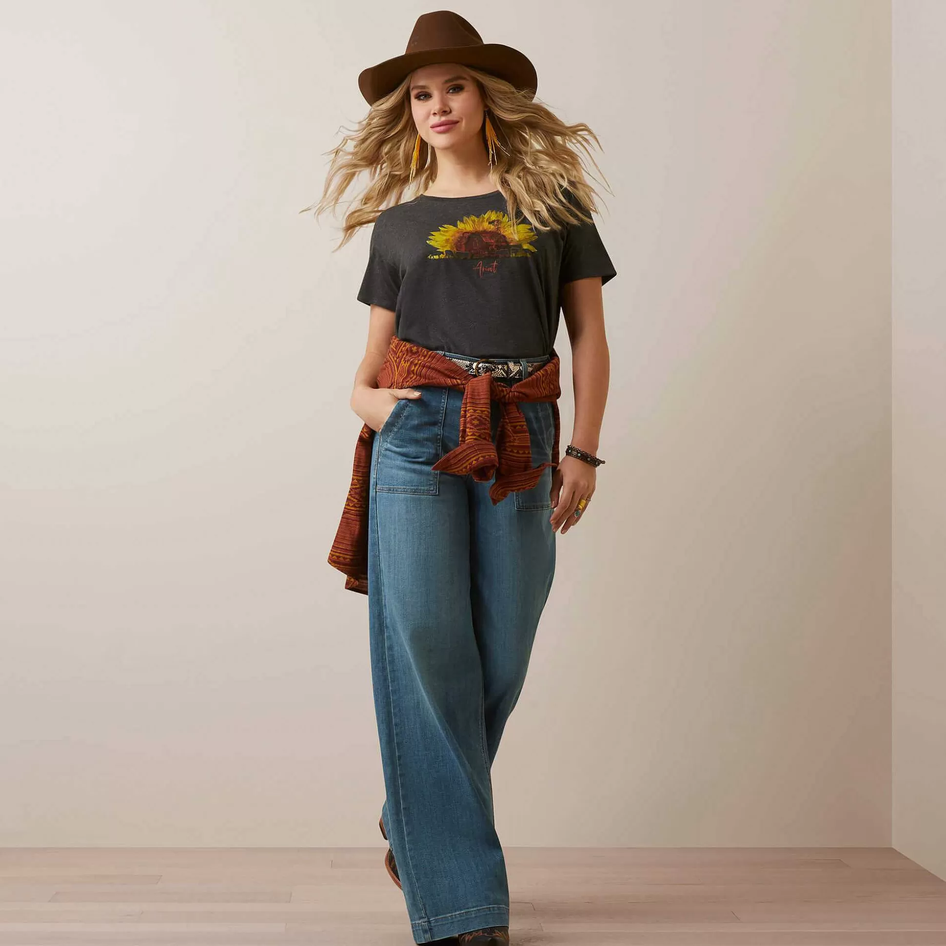 ariat T-Shirts & Tops* Sunflower Cow T-Shirt