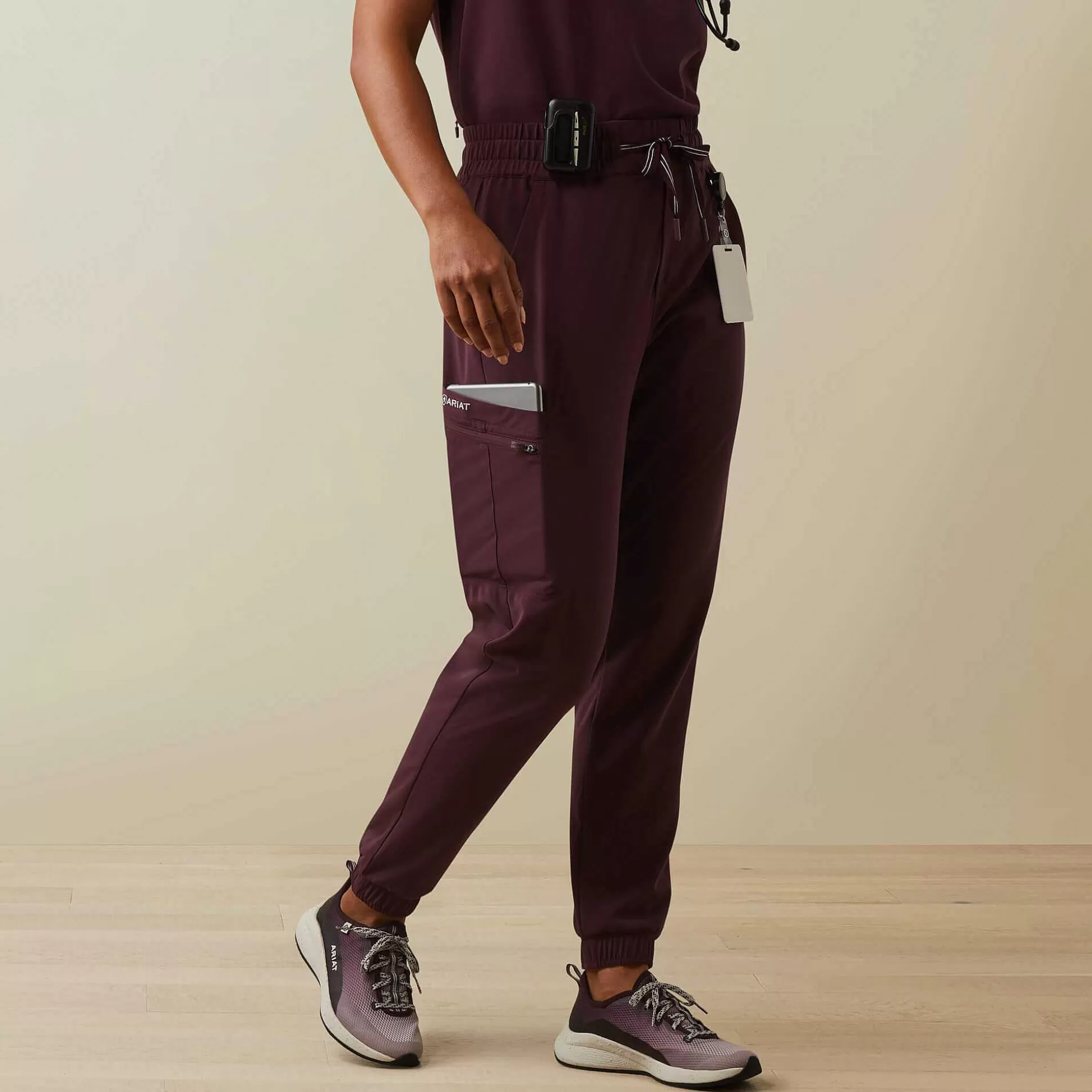 ariat Scrubs - New!*Blackwell Cargo Stretch Jogger Scrub Pant