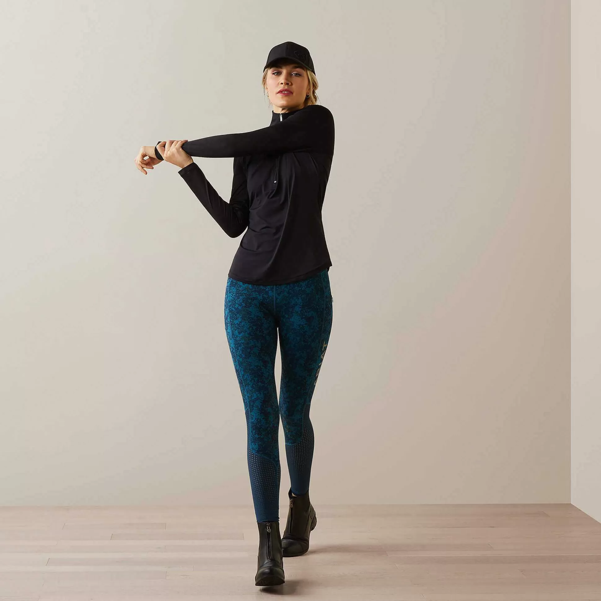 ariat T-Shirts & Tops*Breathe 1/4 Zip Baselayer