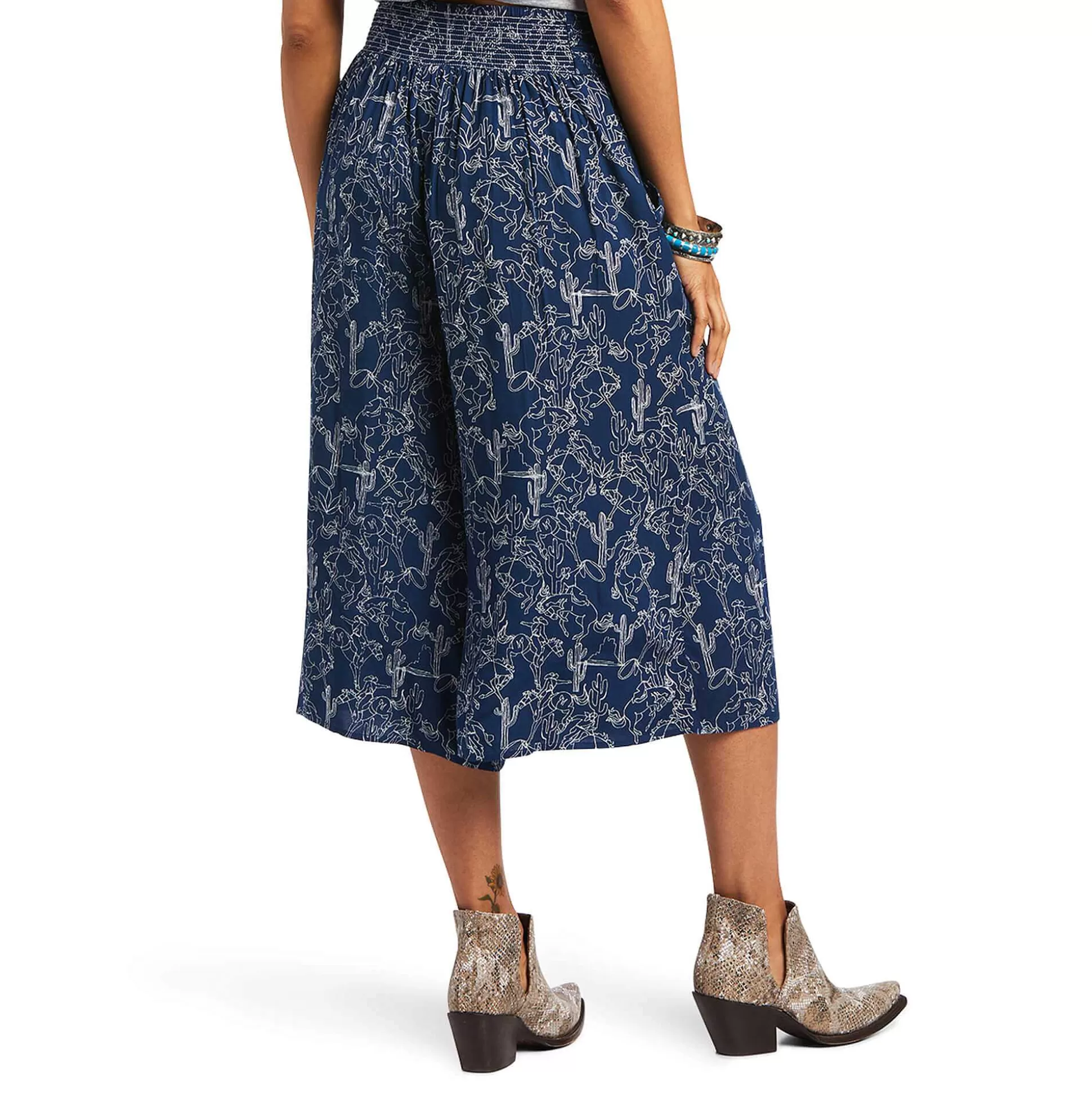 ariat Pants & Shorts*Bucking Horse Goucho