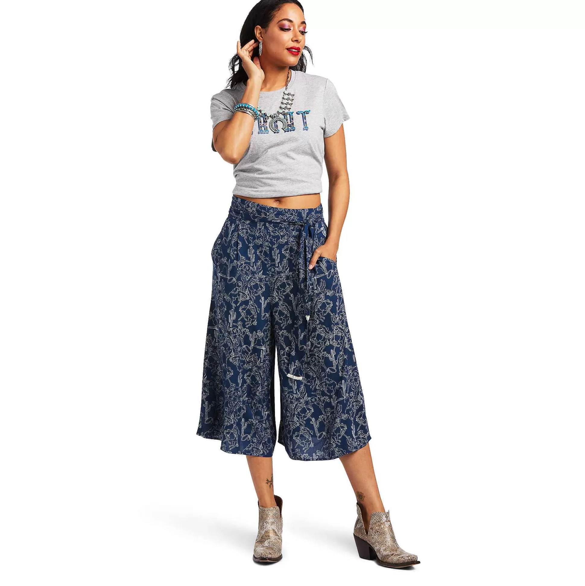 ariat Pants & Shorts*Bucking Horse Goucho