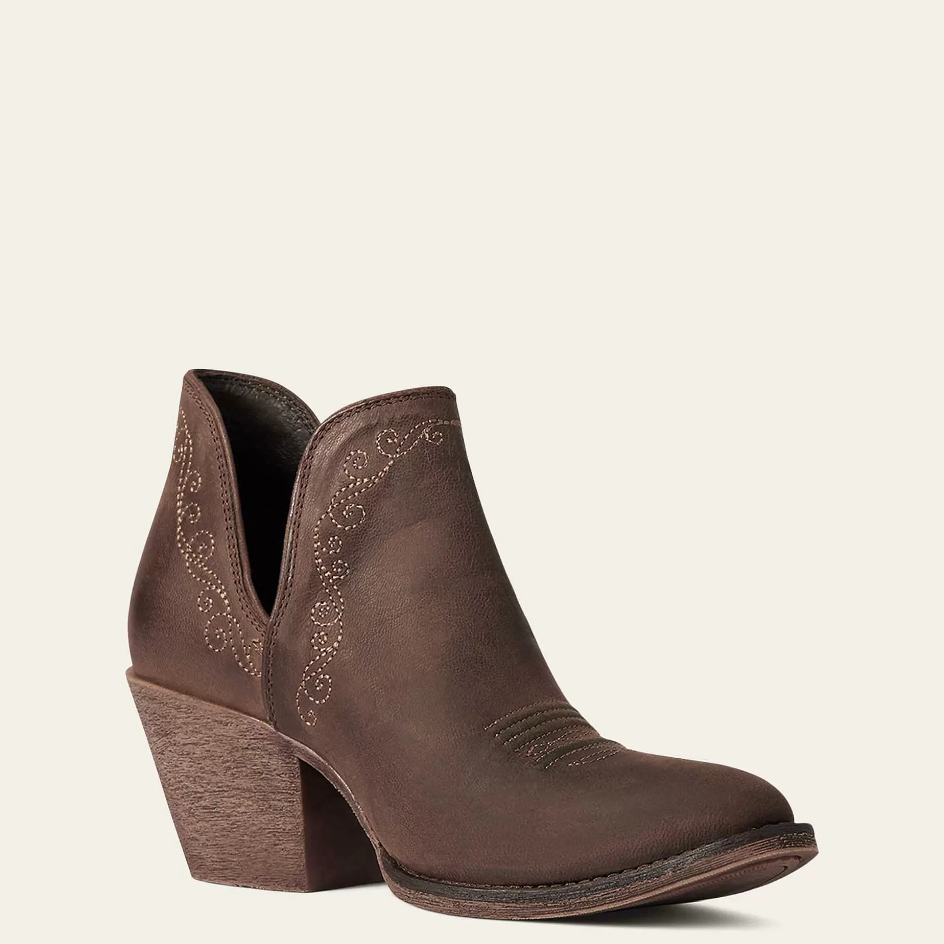 ariat Western Boots*Encore R Toe Western Boot