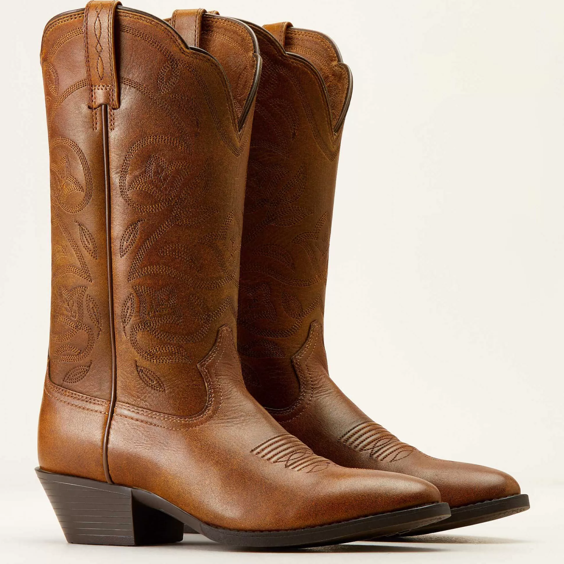 ariat Western Boots*Heritage R Toe Western Boot