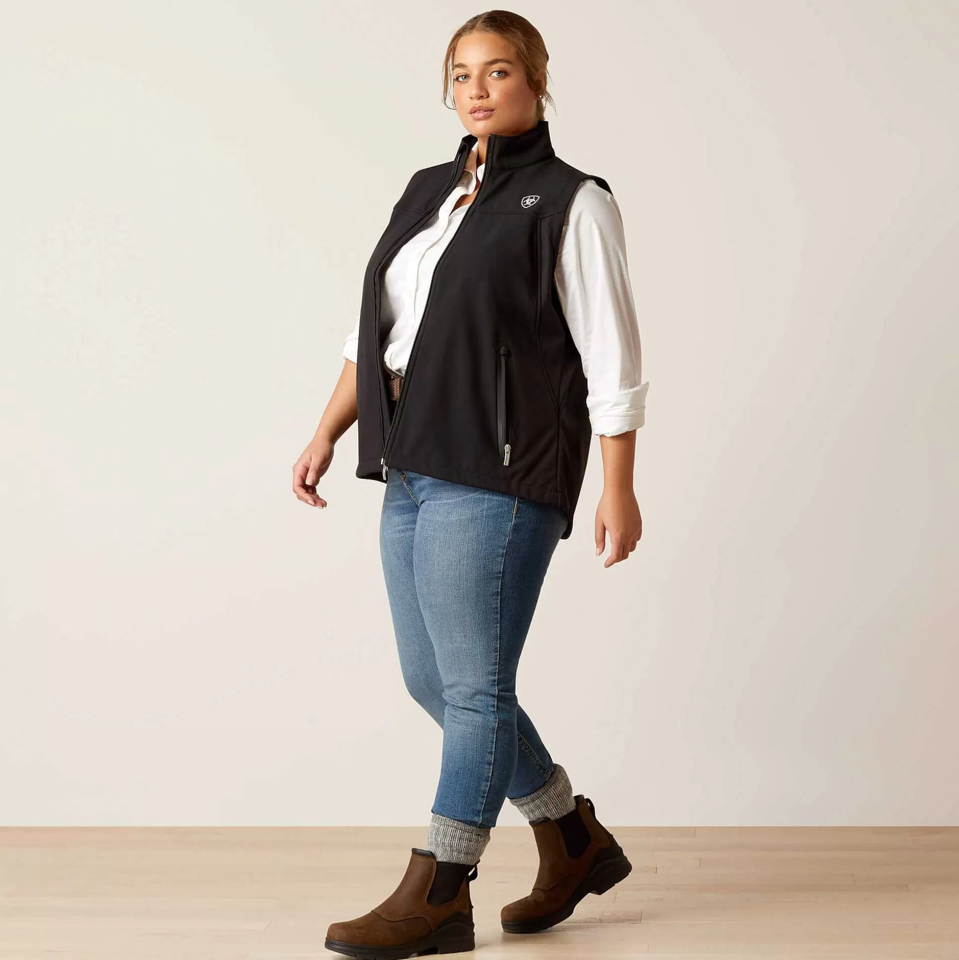 ariat Jackets & Vests*New Team Softshell Vest