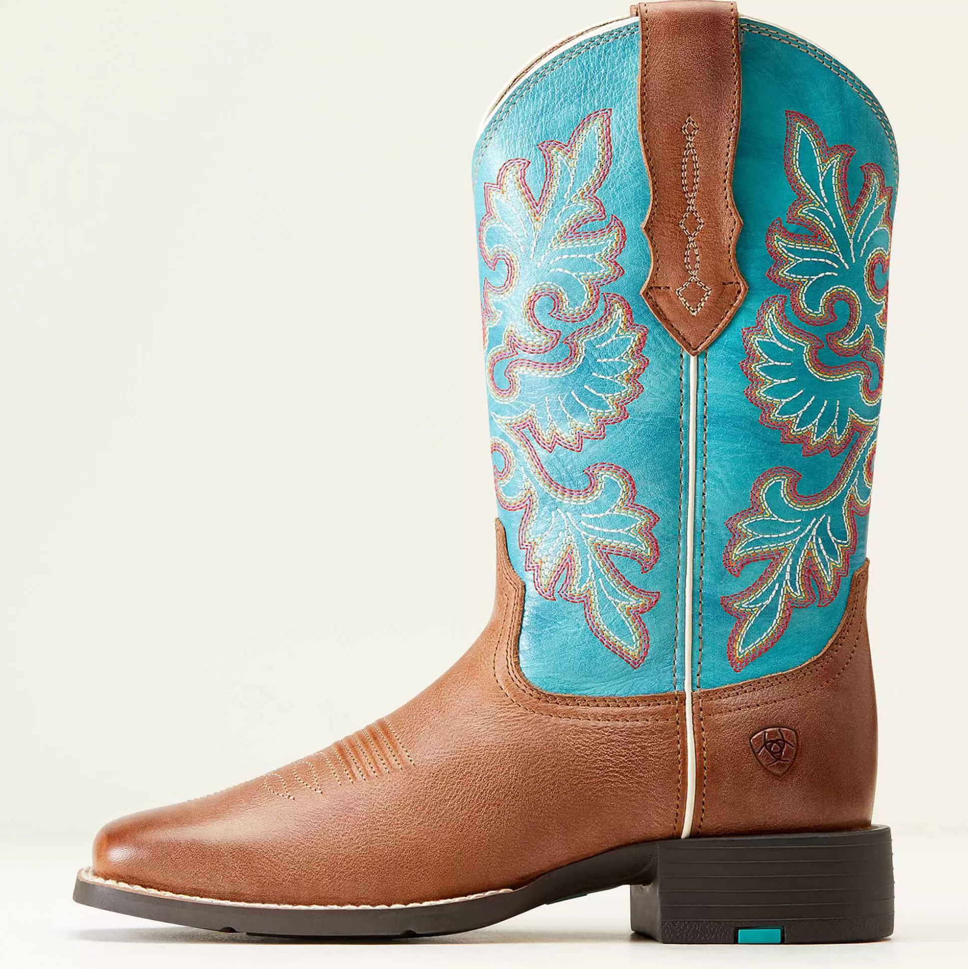 ariat Western Boots*Round Up Wide Square Toe Stretchfit Western Boot